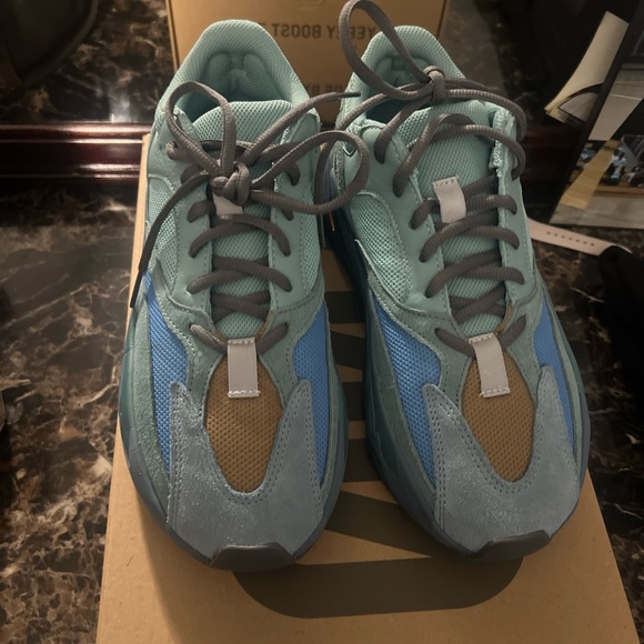 Adidas Yeezy Boost Faduza - Picture 1 of 5